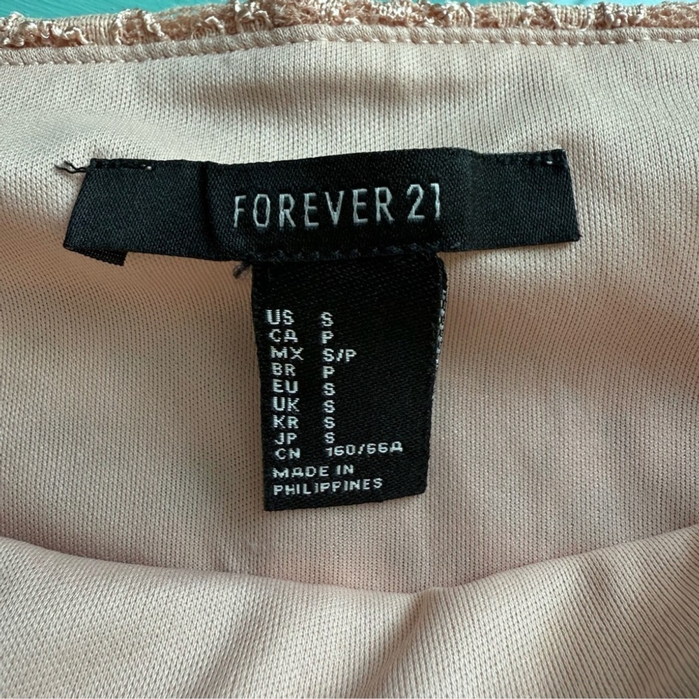 Forever 21 Pink Peach Knee-Length Pencil Skirt Lace Boho Women’s S Festival - Picture 3 of 6